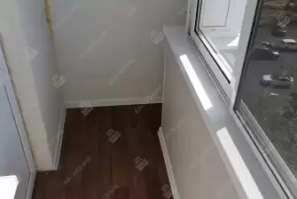 Холодное остекление балкона в многоквартирном доме