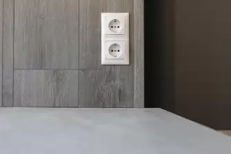 Отделка ламинатом лоджии Утюжок с объединением