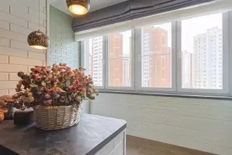 Отделка балкона Сапожок под ключ с утеплением