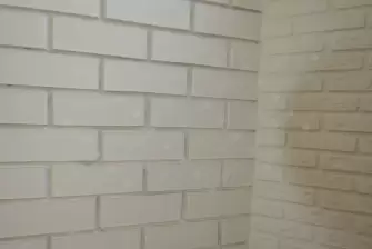 Отделка балкона Лодочка под ключ с холодным остеклением