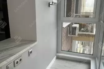 Отделка и утепление балкона Каблук в доме серии ПТ-44